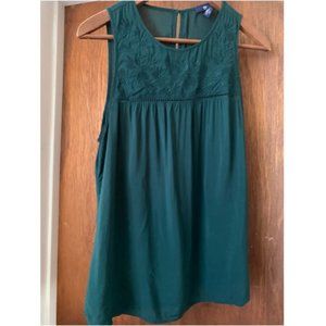 Gap M Forest Green Rayon Top - Embroidery